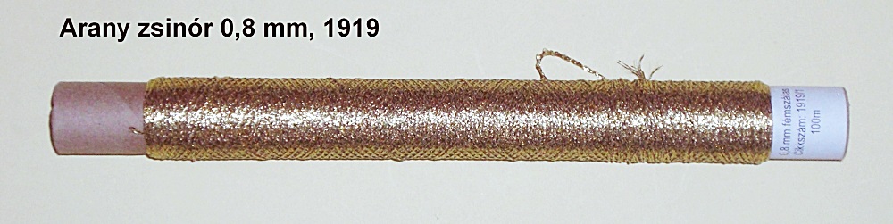Arany szövött zsinór  0,8 mm, dekorációs kötöző, 38 Ft/méter (1919)