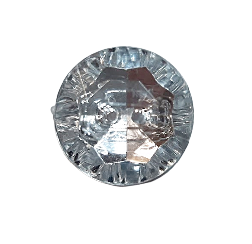 Strassz gomb 14 mm, gyémánt hatású csiszolt műanyag kétlyukú.35  Ft/db (50 db/cs